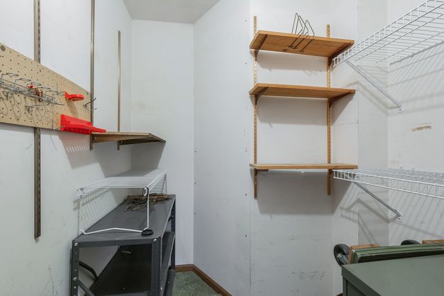 1600 E Thacker Street 513, Des Plaines, IL 60016