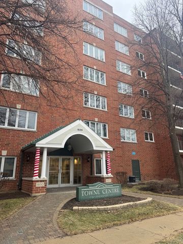 1600 E Thacker Street 513, Des Plaines, IL 60016