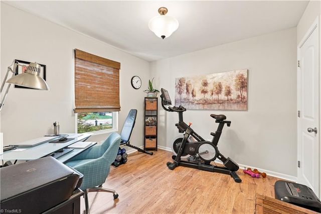 6909 Lowline Drive, Greensboro, NC 27405