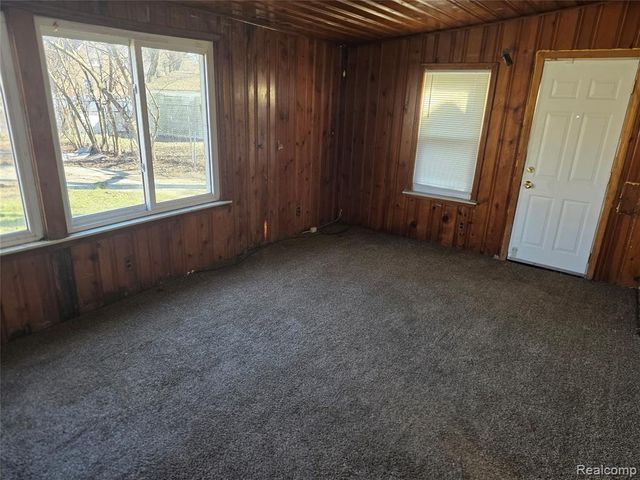 15356 Robson Street, Detroit, MI 48227