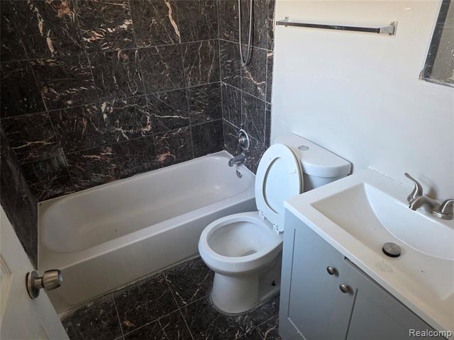 15356 Robson Street, Detroit, MI 48227