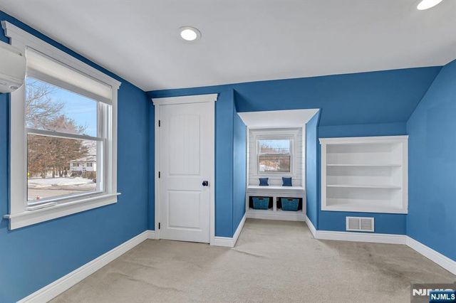 20-14 Saddle River Road, Fair Lawn, NJ 07410