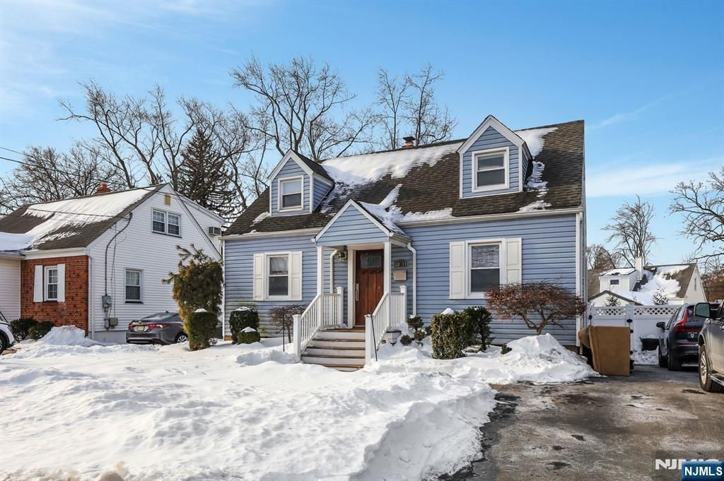 20-14 Saddle River Road, Fair Lawn, NJ 07410