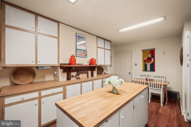 312 E GOWEN AVE, Philadelphia, PA 19119