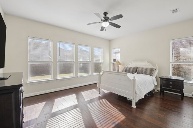 7036 Miramar, Grand Prairie, TX 75054
