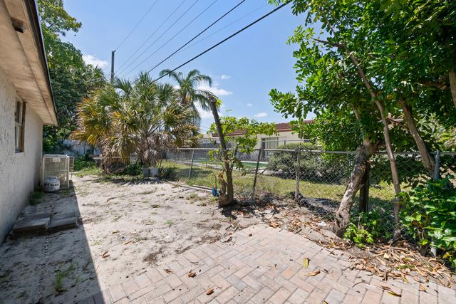 101 NW 18th Street, Pompano Beach, FL 33060
