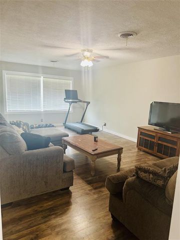 720 Royal St Street, Lake Charles, LA 70607