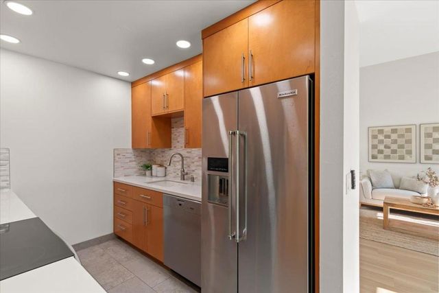 2576 Knightsbridge Lane, Santa Clara, CA 95051