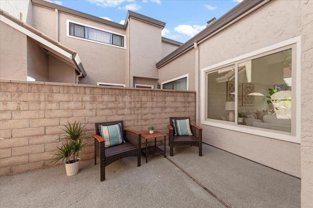 2576 Knightsbridge Lane, Santa Clara, CA 95051