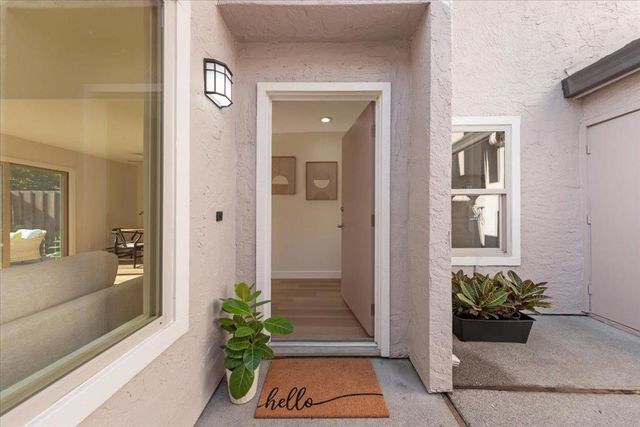 2576 Knightsbridge Lane, Santa Clara, CA 95051