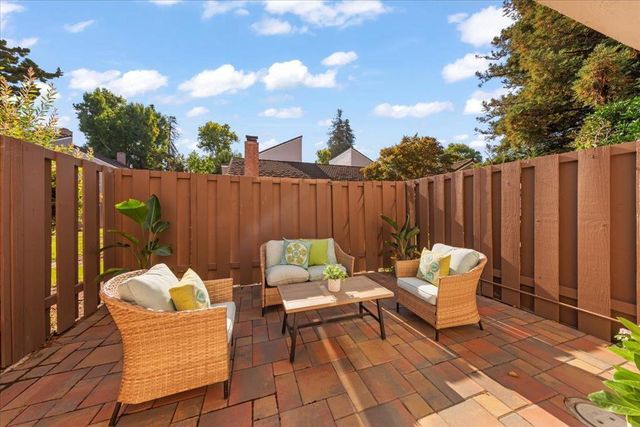 2576 Knightsbridge Lane, Santa Clara, CA 95051