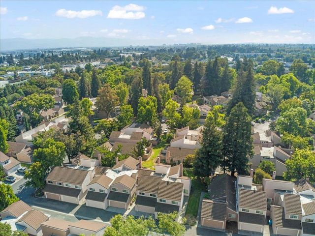 2576 Knightsbridge Lane, Santa Clara, CA 95051