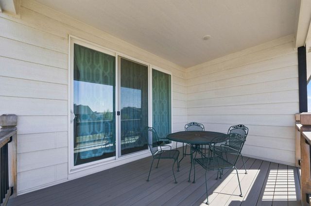 7117 E Pheasant Ridge St, Bel Aire, KS 67226