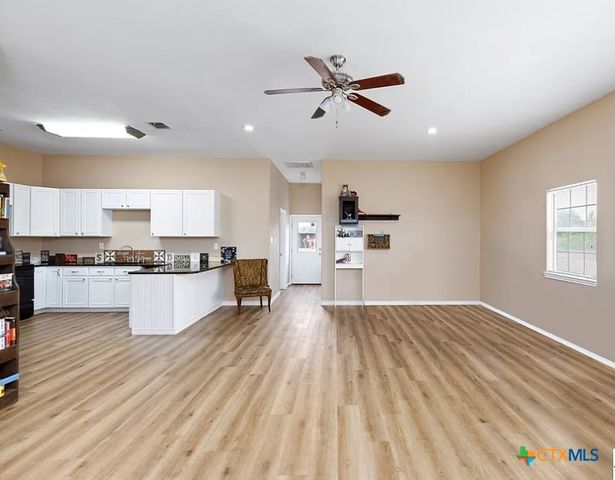 256 County Road 481, Gonzales, TX 78629