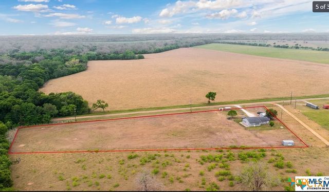 256 County Road 481, Gonzales, TX 78629