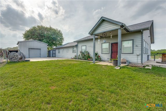 256 County Road 481, Gonzales, TX 78629