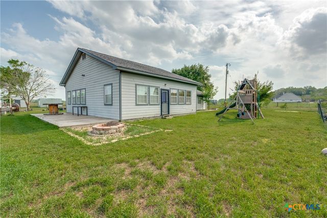 256 County Road 481, Gonzales, TX 78629