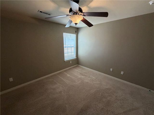 537 Keats Drive, Fayetteville, AR 72704