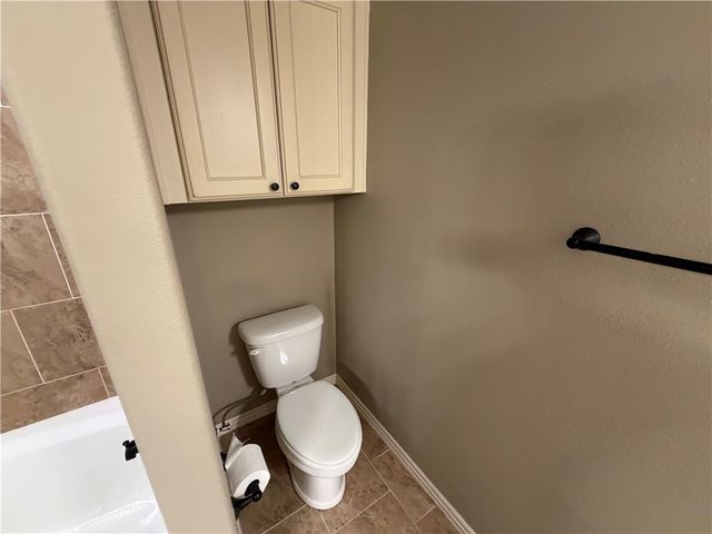 537 Keats Drive, Fayetteville, AR 72704