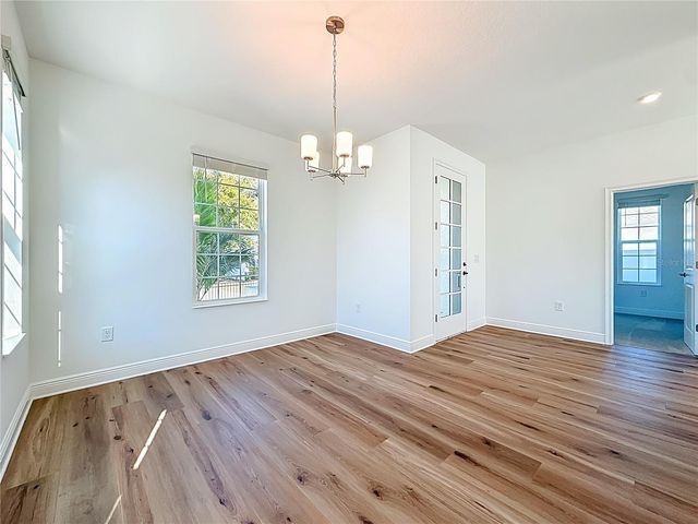 1066 8TH AVENUE S, St Petersburg, FL 33705