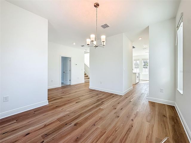 1066 8TH AVENUE S, St Petersburg, FL 33705