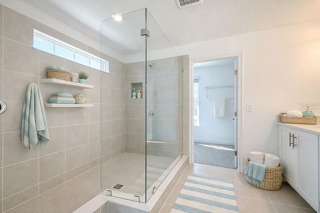 1066 8TH AVENUE S, St Petersburg, FL 33705