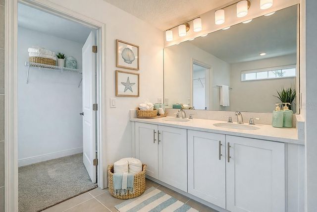 1066 8TH AVENUE S, St Petersburg, FL 33705