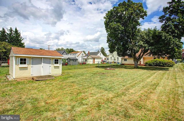 11038 LINCOLN AVE, Hagerstown, MD 21740
