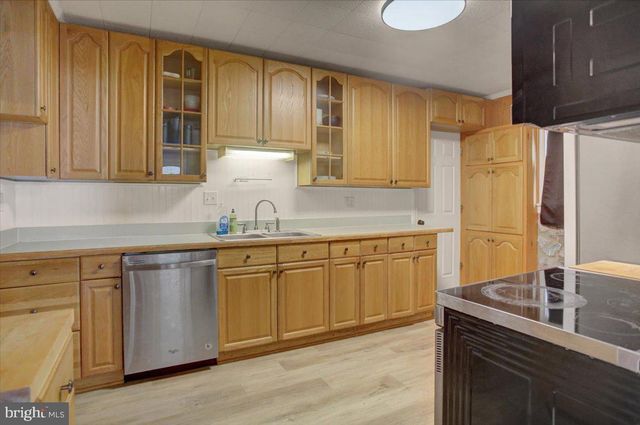 11038 LINCOLN AVE, Hagerstown, MD 21740