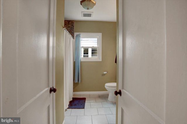 11038 LINCOLN AVE, Hagerstown, MD 21740