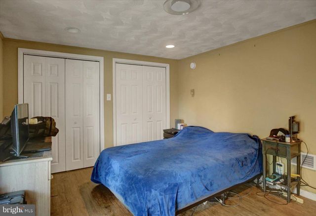 11038 LINCOLN AVE, Hagerstown, MD 21740