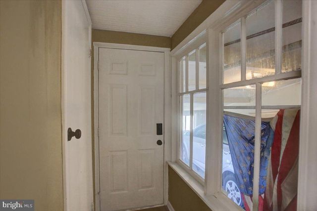 11038 LINCOLN AVE, Hagerstown, MD 21740