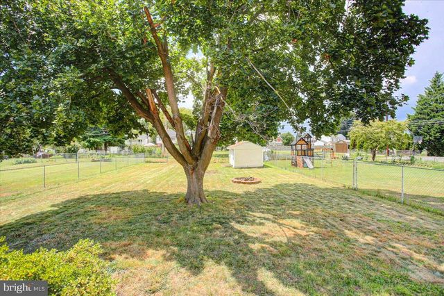 11038 LINCOLN AVE, Hagerstown, MD 21740
