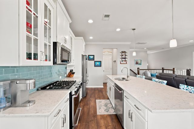 298 Splendor Circle, Murrells Inlet, SC 29576