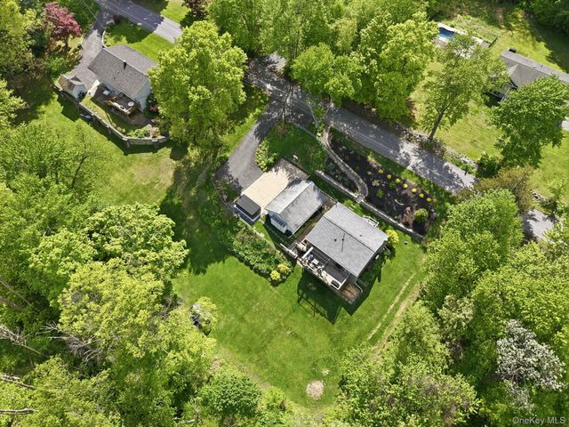 68 Ridge Road, Wallkill, NY 12589
