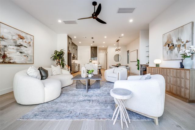 2412 Quenby Street, Houston, TX 77005