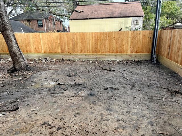 2412 Quenby Street, Houston, TX 77005