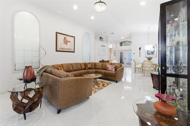 6755 Viale Elizabeth, Delray Beach, FL 33446