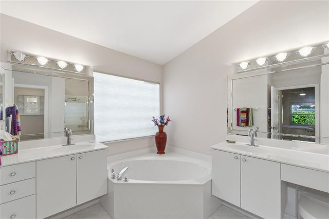 6755 Viale Elizabeth, Delray Beach, FL 33446