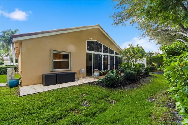 6755 Viale Elizabeth, Delray Beach, FL 33446