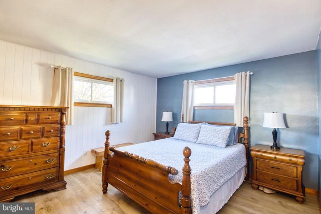 220 W PENN AVE, Cleona, PA 17042