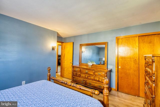 220 W PENN AVE, Cleona, PA 17042