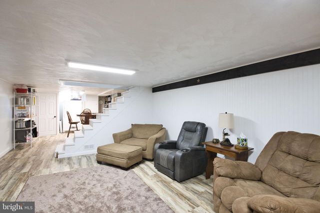 220 W PENN AVE, Cleona, PA 17042