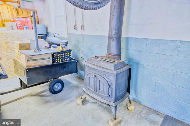 220 W PENN AVE, Cleona, PA 17042
