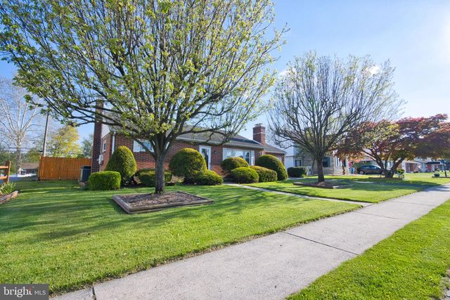 220 W PENN AVE, Cleona, PA 17042