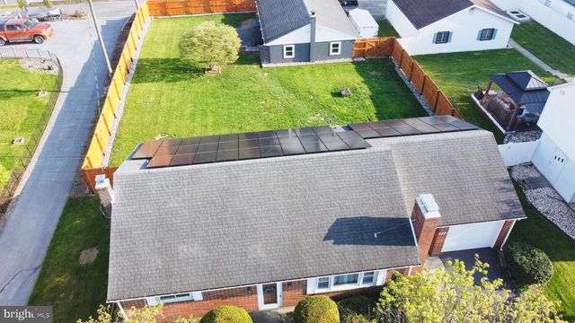 220 W PENN AVE, Cleona, PA 17042
