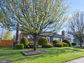 220 W PENN AVE, Cleona, PA 17042