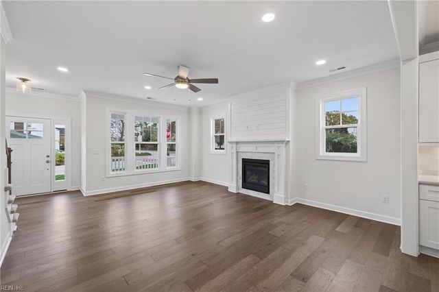 1364 Narrow WAY, Virginia Beach, VA 23451