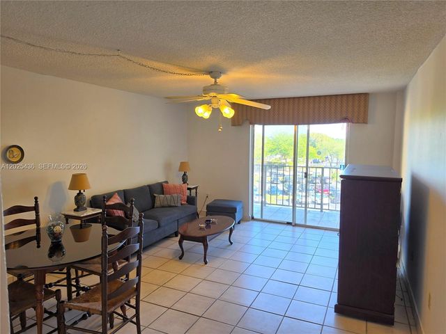 14250 SW 62nd St 409, Miami, FL 33183
