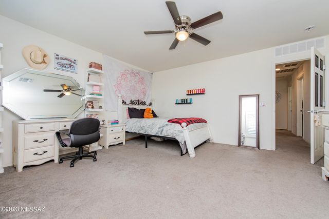 9553 S Miller Flats Drive, Tucson, AZ 85747